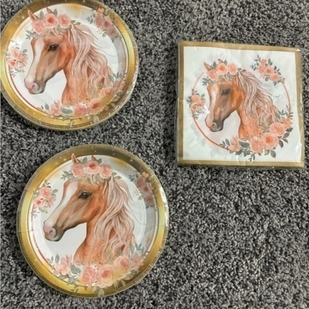 Horse Themed Party Plates and Napkins Set
